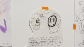 Dessins des élèves exposés lors du vernissage. Crédit @ Katia Konioukhova.
